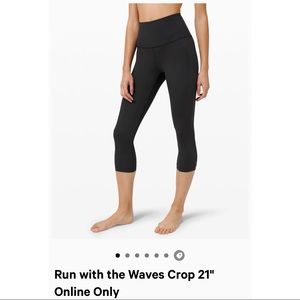 NWT Lululemon Run With The Waves Crop